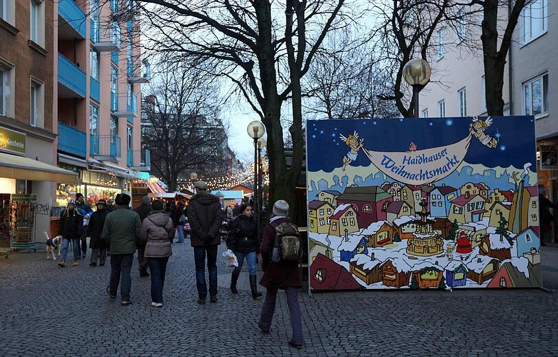 Auch auf dem Haidhauser Weihnachtsmarkt ist viel geboten.