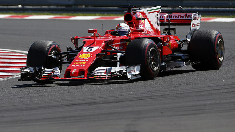 Sebastian Vettel auf seiner Fahrt zum Sieg beim Großen Preis von Budapest in Ungarn.