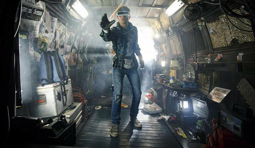 So oft er kann, entflieht Wade Watts alias Parzival (Tye Sheridan) der Realität und begibt sich in die OASIS.