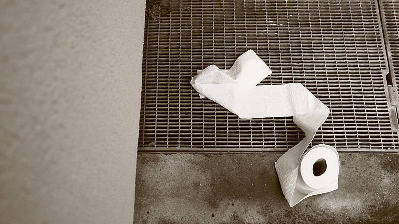 Der Klassiker zur Freinacht: Das Verzieren von allerlei Dingen mit Klopapier.