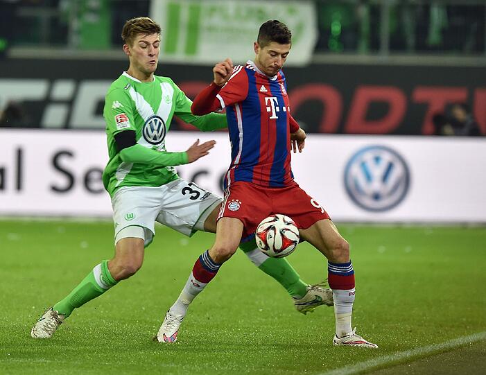 ROBERT LEWANDOWSKI - NOTE 6 - Unglücklich seine Kopfballabwehr zur Strafraumkante, die Dost zum 2:0 verwandelte. Und nach vorne? Kein Torabschluss. Ausgewechselt nach 71 Minuten.