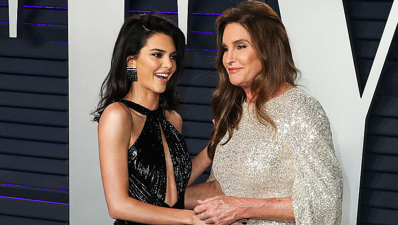 Zwischen Kendall Jenner (l.) und Caitlyn Jenner passt kein Blatt Zwischen Kendall Jenner (l.) und Caitlyn Jenner passt kein Blatt