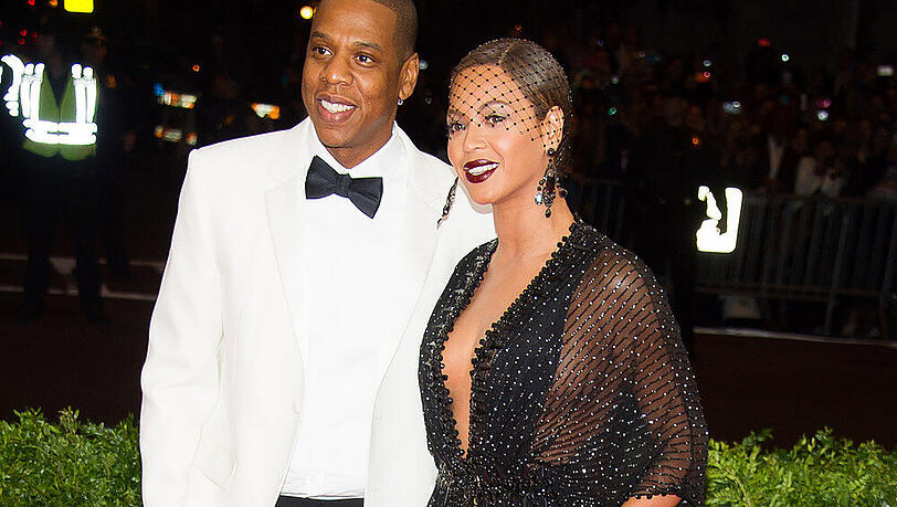 Beyoncé und Jay Z: Hier strahlen sie noch gemeinsam für die Kameras Beyoncé und Jay Z: Hier strahlen sie noch gemeinsam für die Kameras