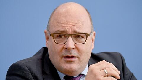 "Die am stärksten betroffenen Unternehmen benötigen jetzt besonders schnelle Hilfe", heißt es in einem Brief von Steffen Kampeter.
