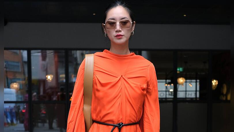 Die London Fashion Week für die Frühjahr-/Sommer-Kollektion 2022 stand im Zeichen der Trendfarbe Orange.