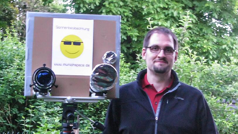 Marco Sproviero ist fasziniert von fremden Planeten. Marco Sproviero ist fasziniert von fremden Planeten.