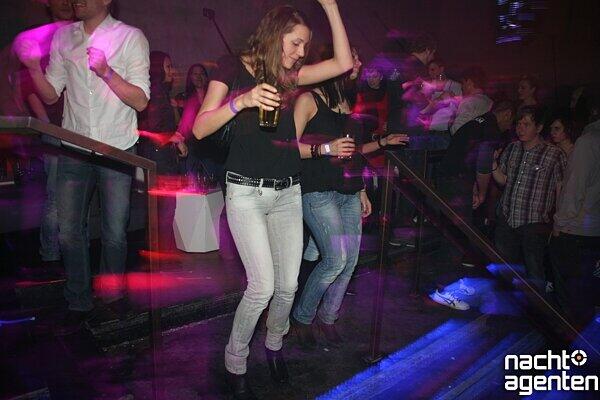 Der Samstag im Neuraum: "Rock & Roll Baby". Mehr Bilder unter: www.nachtagenten.de