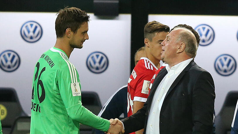 Uli Hoeneß will den Vertrag von Sven Ulreich verlängern. Uli Hoeneß will den Vertrag von Sven Ulreich verlängern.