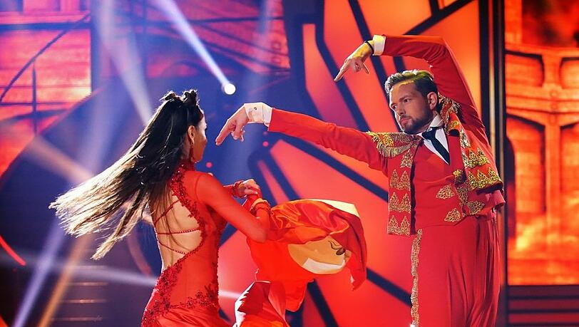 Bastian Bielendorfer mit seiner Tanzpartnerin Ekaterina Leonova bei "Let's Dance".