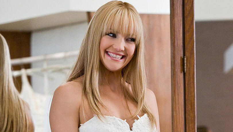 Kate Hudson in "Bride Wars - Beste Feindinnen": Traditionell trägt nur die Braut Weiß Kate Hudson in "Bride Wars - Beste Feindinnen": Traditionell trägt nur die Braut Weiß