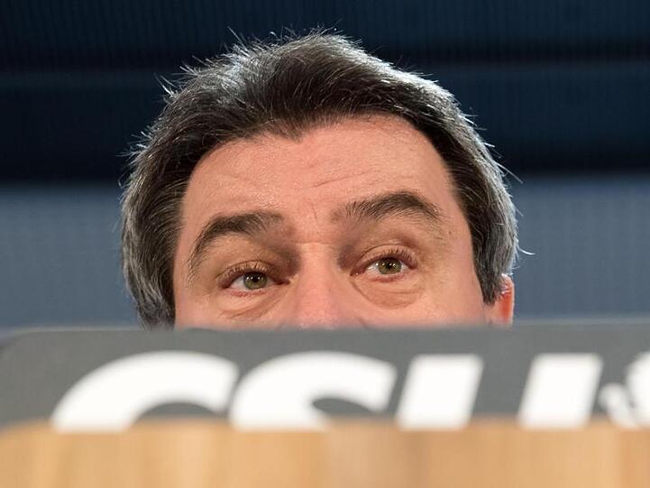 Markus Söder, CSU-Parteivorsitzender und bayerischer Ministerpräsident, spricht im Anschluss an die CSU-Vorstandssitzung auf einer Pressekonferenz. Foto: Peter Kneffel