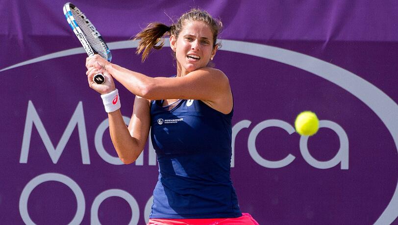 Musste aus unbekannter Ursache ihr Match aufgeben: Julia Görges. Musste aus unbekannter Ursache ihr Match aufgeben: Julia Görges.