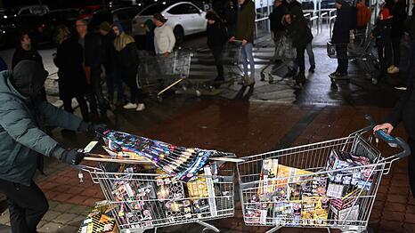 In den Niederlanden soll ab 2026/2027 privates B&ouml;llern verboten werden. (Archivbild)