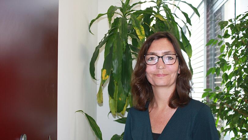 Die 50-jährige Iris Grönecke- Kümmerer ist Leiterin der Straffälligenhilfe beim Sozialdienst katholischer Frauen München. Die 50-jährige Iris Grönecke- Kümmerer ist Leiterin der Straffälligenhilfe beim Sozialdienst katholischer Frauen München.