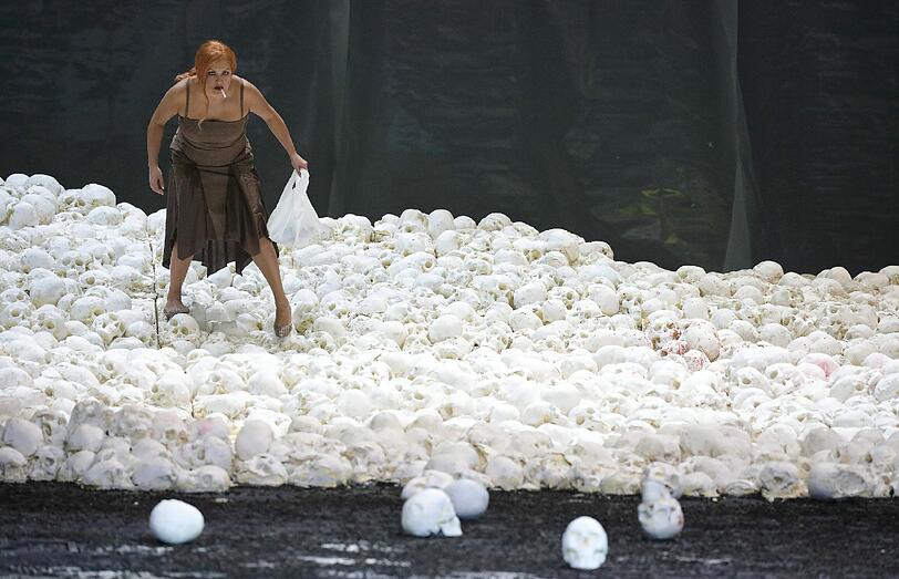 Anna Netrebko in Verdis "Macbeth".