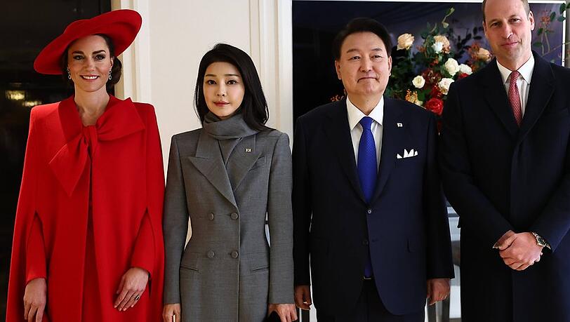 Prinzessin Kate, Kim Keon-hee, Yoon Suk-yeol, und Prinz William (v.l.n.r.) am Morgen in London.