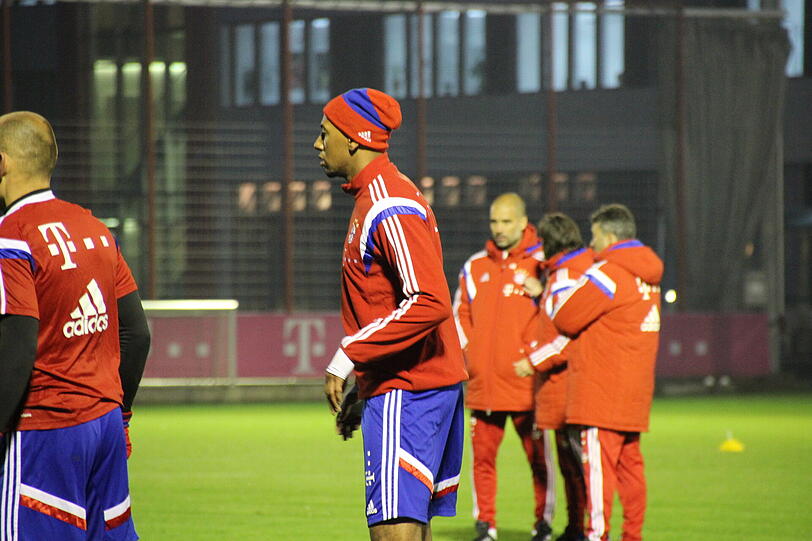 Vorbereitungen für die Rückrunde: Der FC Bayern startet ins Training. Die AZ war dabei. Die Bilder...