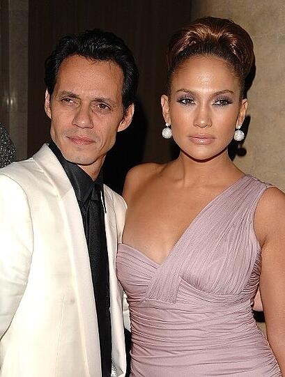 JENNIFER LOPEZ und MARC ANTHONY: Die Nachricht vom Aus der Ehe der
beiden Latino-Superstars kam für die Öffentlichkeit aus heiterem
Himmel.