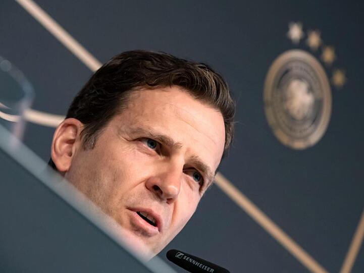 DFB-Direktor Oliver Bierhoff nahm zum Umbruch in der Nationalmannschaft Stellung.