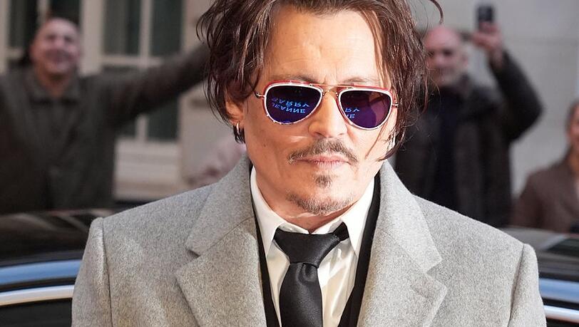 Heute: Johnny Depp erschlankt, fit, elegant und seriös.