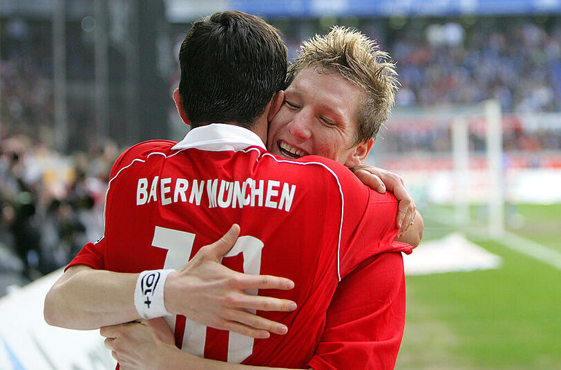 Von 2003 bis 2007 spielten Roy Makaay und Bastian Schweinsteiger gemeinsam beim FC Bayern München.