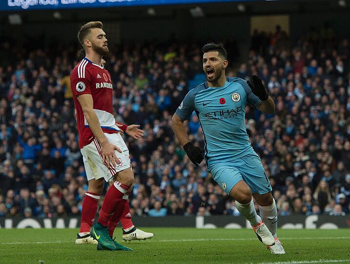 Mittelstürmer: Klein, wendig, technisch stark - Sergio Aguero ist der ideale Mittelstürmer für Pep Guardiola. Mit seinen Toren für Manchester City ballert er sich auf Platz 2.