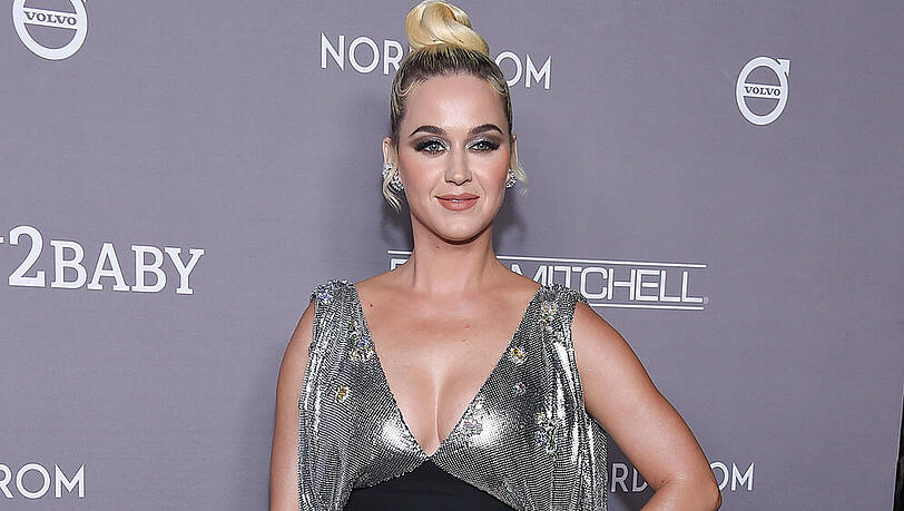 Katy Perry freut sich auf ihr erstes Kind. Katy Perry freut sich auf ihr erstes Kind.