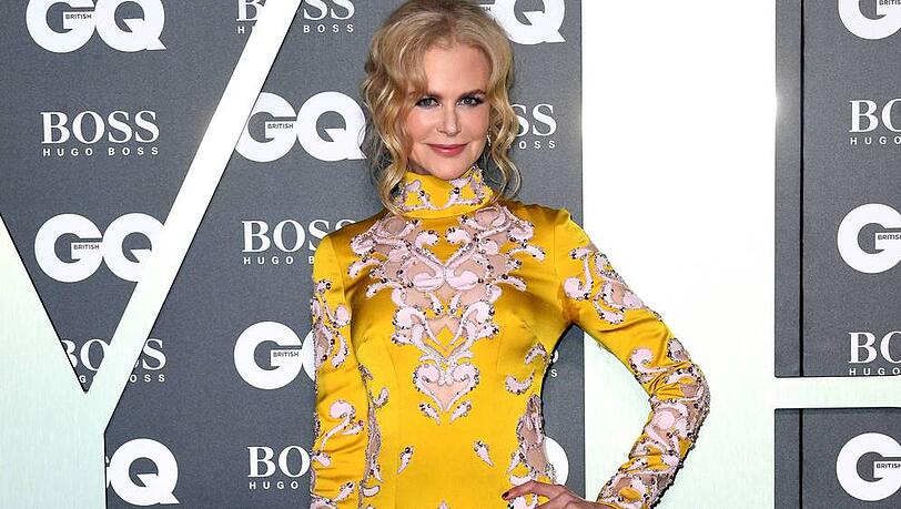 Nicole Kidmans detailreiche Robe in Gelb Nicole Kidmans detailreiche Robe in Gelb