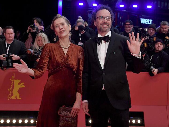 Die neue Berlinale-Leitung: Mariette Rissenbeek und Carlo Chatrian, der bei seiner Premiere etwas nervös war.