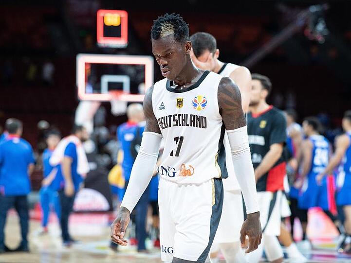 Die deutschen Basketballer um Dennis Schröder hatten bei der WM die Zwischenrunde verpasst.