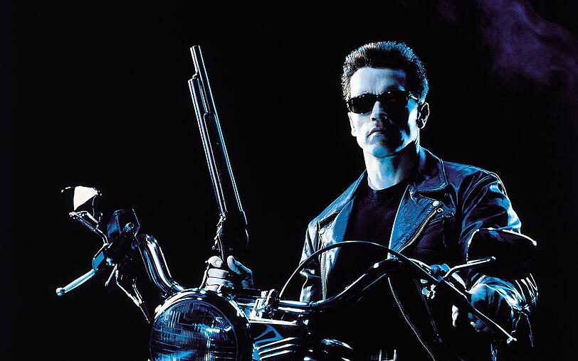 Der Terminator (Arnold Schwarzenegger) hat eine Mission: Er soll den jungen John Connor besch&uuml;tzen.