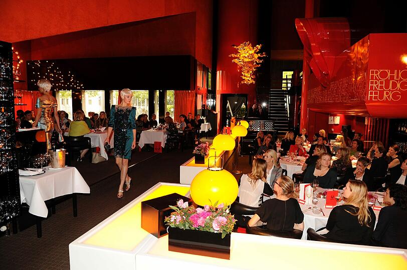 Ladies Lunch im Tantris 2013 - mit Modenschau von Talbot Runhof: Die Bilder