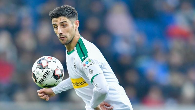 Borussia Mönchengladbach muss mindestens bis Jahresende auf Lars Stindl verzichten. Borussia Mönchengladbach muss mindestens bis Jahresende auf Lars Stindl verzichten.