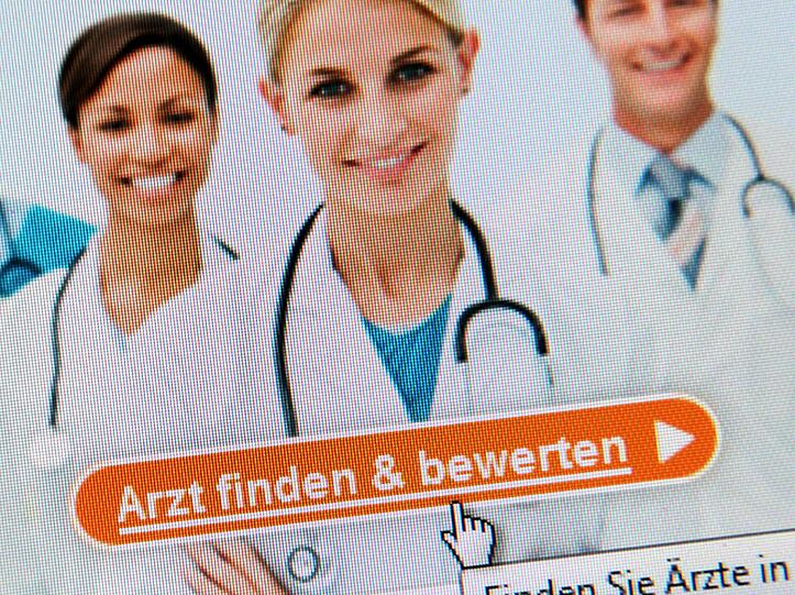 Wer schlechte
Erfahrungen beim
Doktor macht, darf das auch deutlich mitteilen &ndash; das hat jetzt ein Gericht bestätigt.