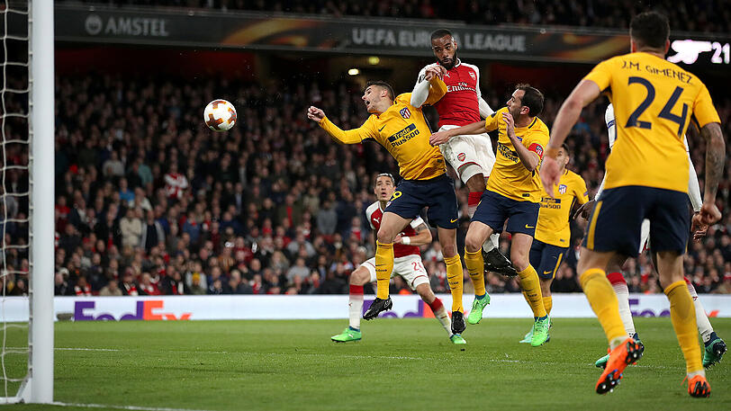 Da war noch alles in Ordnung für den FC Arsenal: Alexandre Lacazette (Mitte) trifft zum 1:0 gegen Atlético Madrid.