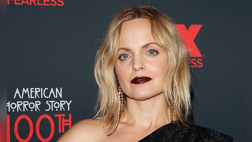 Mena Suvari spricht offen über ihre schlimmen Erfahrungen - bis heute ein "täglicher Kampf".