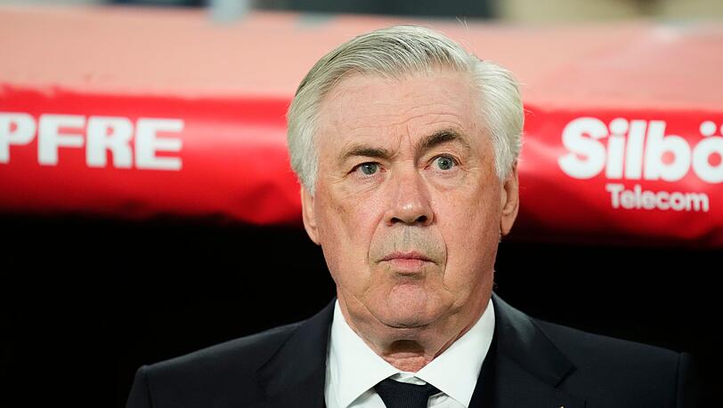 Wegen der Zukunft von Carlo Ancelotti soll eine Entscheidung gefallen sein. Wegen der Zukunft von Carlo Ancelotti soll eine Entscheidung gefallen sein.