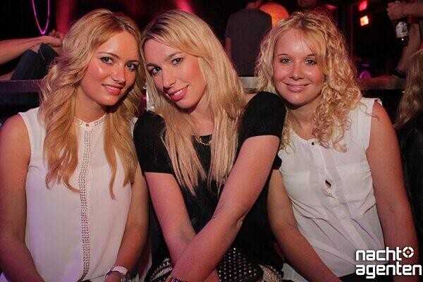 Am Pfingstsonntag war im P1 "Blackout summer Madness angesagt". Mehr Bilder finden Sie unter: www.nachtagenten.de