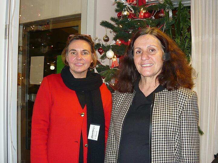 V. l.: Sabine Nowack, Leitung Jobcenter Pasing und Erika Rupp, Einrichtungsleitung, SOS- Mütter- und Kindertageszentrum München.