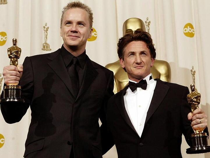 Für ihren Film "Mystic River" wurden Tim Robbins als bester Nebendarsteller und Sean Penn als bester Hauptdarsteller mit einem Oscar ausgezeichnet.