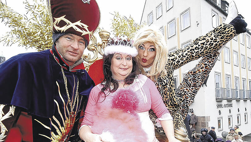 Damals trieb sie’s allzu bunt: Lizzy Aumeier als frivole BR-Reporterin. (Foto: Berny Meyer) Damals trieb sie’s allzu bunt: Lizzy Aumeier als frivole BR-Reporterin. (Foto: Berny Meyer)