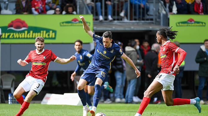 Gibt es den Erfolg für Marcel Bär und 1860 beim SC Freiburg II? Hier das Duell in der letzten Saison.
