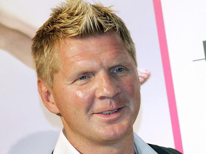 Der frühere FC-Bayern-Kapitän Stefan Effenberg hat für Münchens 40-Millionen-Zugang Javier Martinez Geduld eingefordert. und nimmt Trainer Jupp Heynckes in die Pflicht.