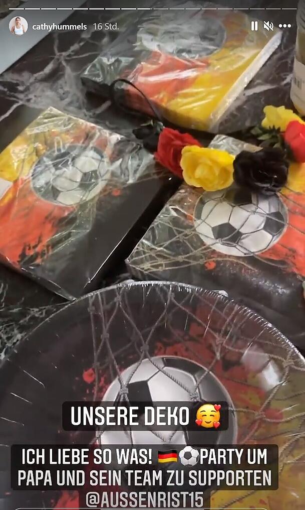 Deutschland-Deko: Cathy Hummels gibt eine kleine Fußball-Party. Deutschland-Deko: Cathy Hummels gibt eine kleine Fußball-Party.