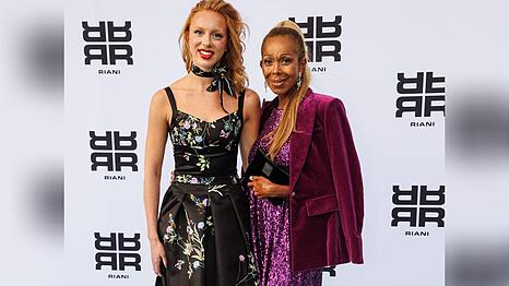 Anna Ermakova und ihre Mutter Angela.