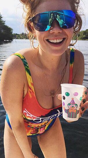 In Partylaune: Palina Rojinski