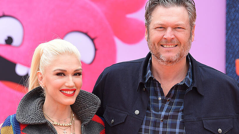 Gwen Stefani hat Blake Shelton einen neuen Haarschnitt verpasst.