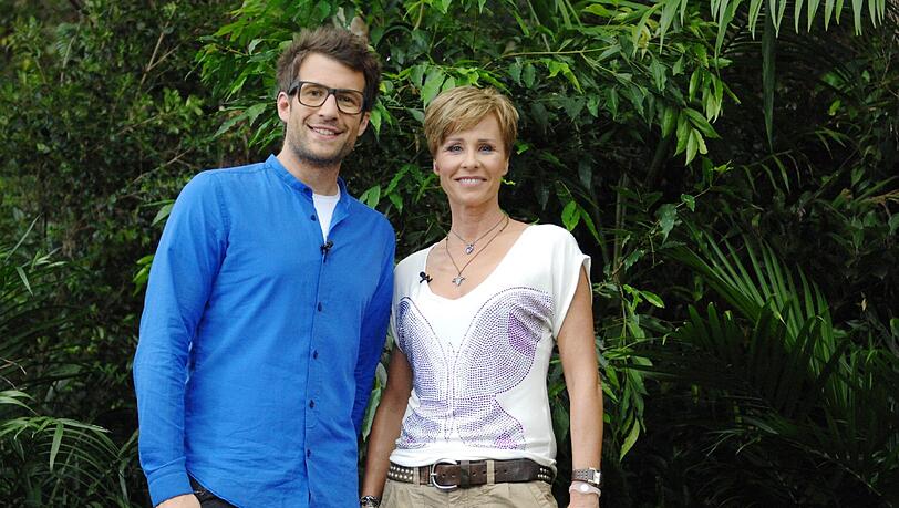 Herzlich wird Jochen von Sonja Zietlow und Daniel Hartwich begrüßt.