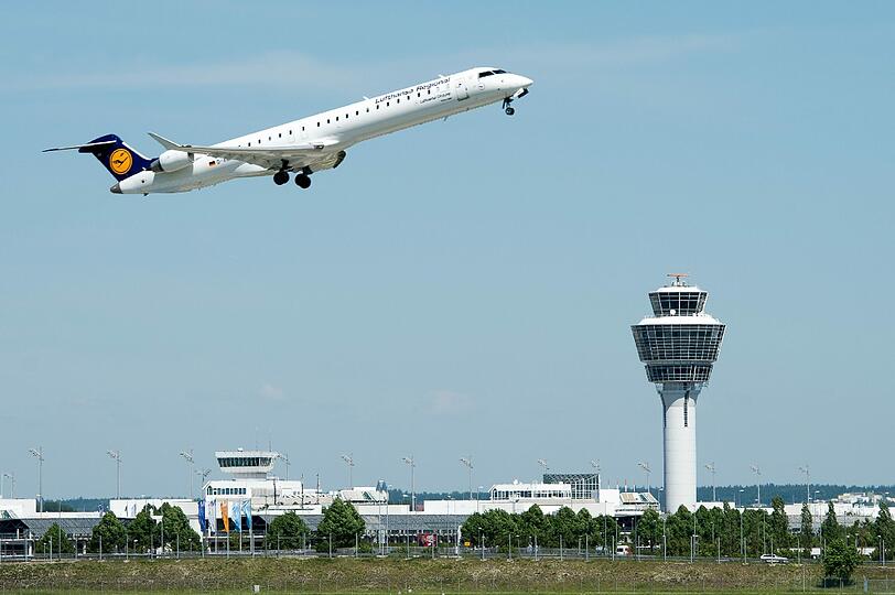 Bei diesem Flugzeug ist alles in Ordnung. Kann eine Maschine allerdings wegen fehlenden Enteisungsmittels nicht starten, muss die Airline zahlen.