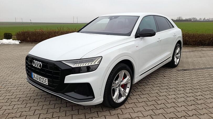 Der Q8 60 TFSI e quattro leistet 462 PS und schafft laut WLTP-Norm 45 Kilometer rein elektrisch.